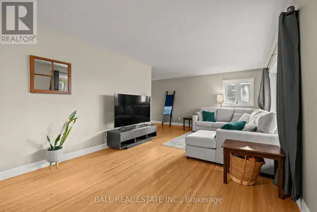 925 WARD STREET Selwyn, Ontario in Long Term Rentals in Trenton - Image 7