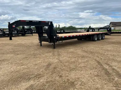 NEW 2027 SWS 8.5 x 36' Gooseneck Trailer Tri Dual Axle 3 x 10,000 lb Axles w/ Electric Brakes on all...