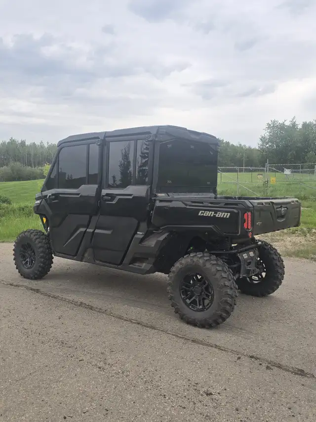 2024 CAN-AM DEFENDER HD10 LONESTAR MAX-PREMIUM POWER! in ATVs in Grande Prairie - Image 5