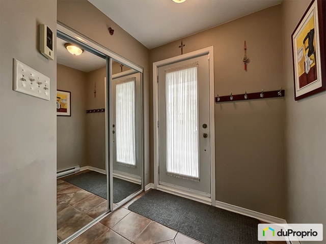$585,000 - Semi-detached for sale in Varennes — photo 2