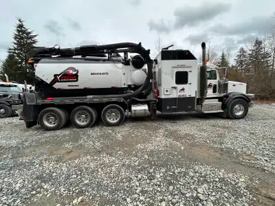Used 2016 Peterbilt 367 with attached Foremost Hydrovac. Up to Date CVIP and all components in good...