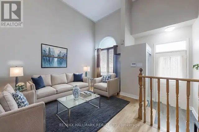 307 - 83 MONDEO DRIVE Toronto (Dorset Park), Ontario62866663026947124