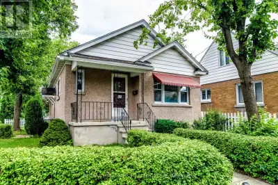 64 VAUGHAN STREET Ottawa, Ontario