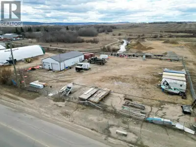 A 32 x 64 shop located on 17 Street sitting on 0.864 fenced and gravelled acres. The shop has been r...