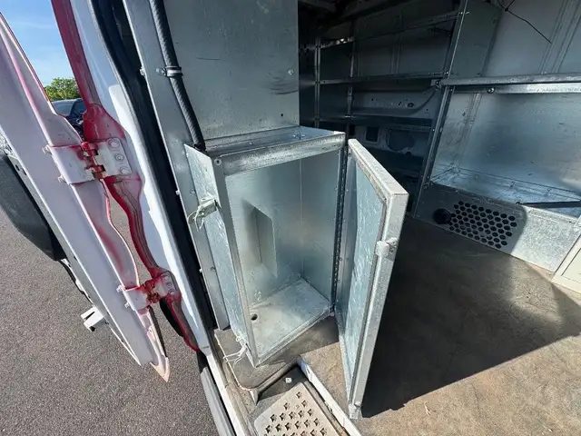 2016 Ford TRANSIT CARGO VAN642696558179851211