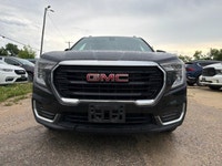 | Wireless Apple CarPlay and Wireless Android Auto | Heated Front Seats | Heated Power Mirrors | Dua... (image 2)