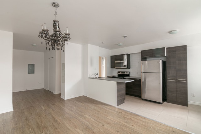 809 Bloomfield Avenue — photo 1