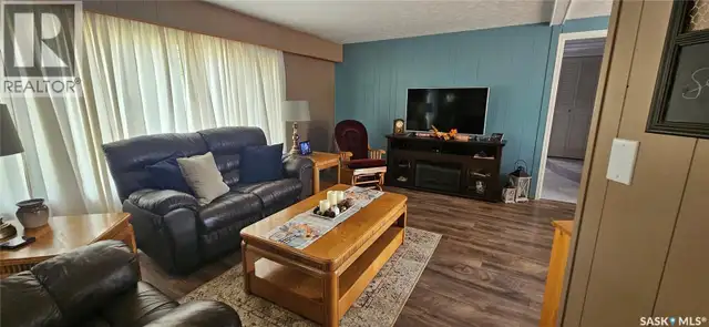 1204 Dominion STREET Vanguard, Saskatchewan in Houses for Sale in Swift Current - Image 10