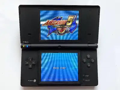 BLACK NINTENDO DSi WITH 2200+ GAMES I GREAT VALUE I RETRO GAMES, View more