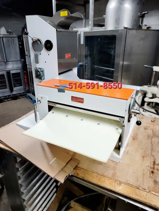 Pizza Dough Sheeter Laminoir a Pates Acme Doyon Universe in Industrial Kitchen Supplies in City of Toronto - Image 4