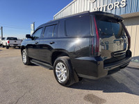 2018 GMC Yukon SLT LOADED 7 Passenger SUV for sale at Pacific Motors near Winnipeg, MB MORE PICS COM... (image 7)