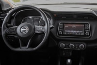 MP3 Capability,Traction Control,Auxiliary Audio Input,Floor Mats,MP3 Capability,Bluetooth Connection... (image 7)