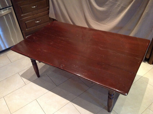 Antique Coffee  Table- hidden  drawer - banker's chair in Coffee Tables in City of Toronto - Image 2