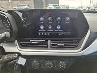 Look at this certified 2024 Chevrolet Trax 1RS |Sunroof | Driver Confidence PKG | Heated Seats + Ste... (image 3)