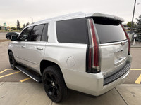 AMVIC Licensed Dealer AMVIC LICENSED DEALER. Stock number: B2774 The 2020 Cadillac Escalade Platinum... (image 5)