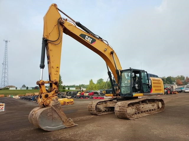 New & Used Excavators at Auction - Ends October 29th in Other in Trenton - Image 3