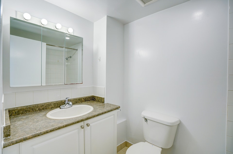 Royale - 1 Bedroom Apartment for Rent 4