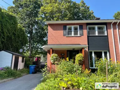 Rareté sur le marché : un cottage en briques, lumineux et chaleureux, adossé directement à un parc m...