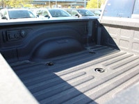 4x4, 6.7L Cummins HO Turbo Diesel, 8-Speed ZF Powerline, Power Sunroof, Power Running Boards, Blind-... (image 5)