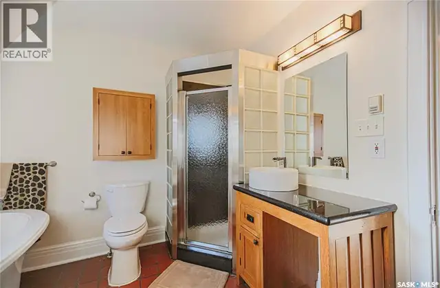 718 Saskatchewan CRESCENT E Saskatoon, Saskatchewan in Houses for Sale in Saskatoon - Image 18