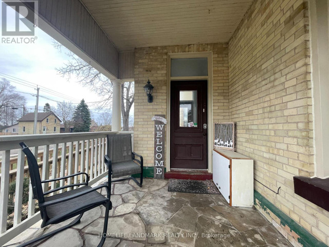 166 1ST AVE N Arran-Elderslie, Ontario in Houses for Sale in Owen Sound - Image 2