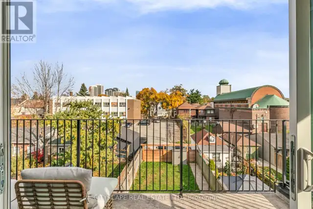UPPER - 61 EDWIN AVENUE Toronto (Dovercourt-Wallace Emerson-Junc in Long Term Rentals in City of Toronto - Image 40