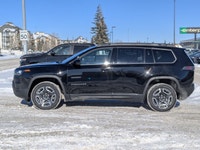 This Jeep Cherokee has a dependable Intercooled Turbo Gas/Electric I-4 1.6 L/98 engine powering this... (image 4)