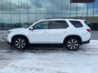 2023 HONDA PILOT TOURING AWD * HEAD UP DISPLAY * BOSE PREMIUM SOUND SYSTEM * 8 PASS FEATURES INCLUDE... (image 2)