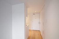 Renovated Akelius one bedroom apartment for rent. Located near Aylmer & Sherbrooke W in the Milton P... (image 3)