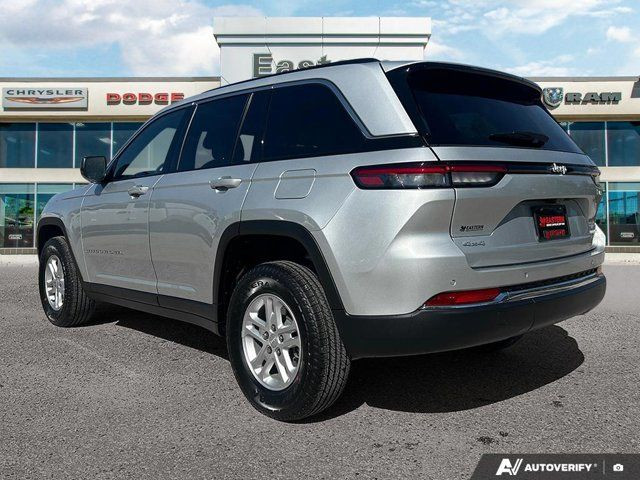 2025 Jeep Grand Cherokee Laredo in Cars & Trucks in Winnipeg - Image 3