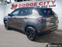 This Jeep Compass delivers a Intercooled Turbo Regular Unleaded I-4 2.0 L/122 engine powering this A... (image 3)