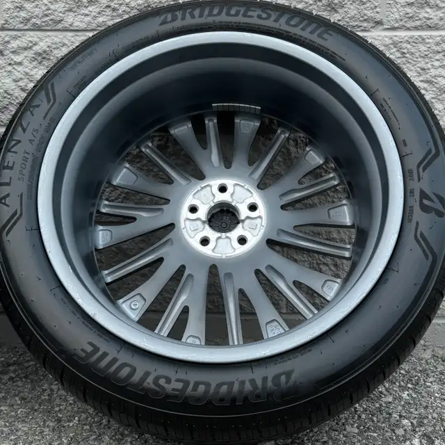 (98%) 4x Lexus RX 21" OEM All Season Wheels Package in Tires & Rims in City of Toronto - Image 7