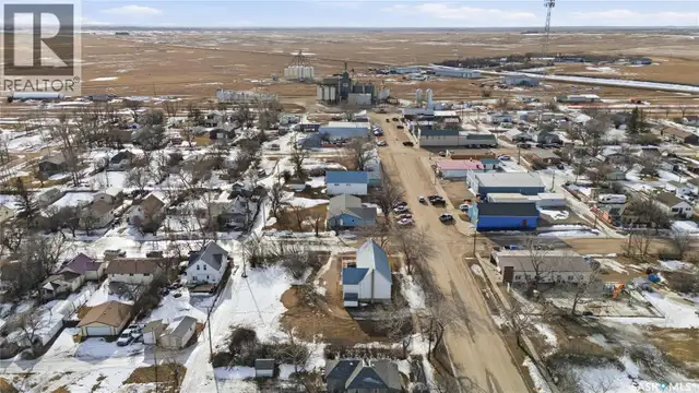 312 Main STREET Central Butte, Saskatchewan in Commercial & Office Space for Sale in Moose Jaw - Image 32