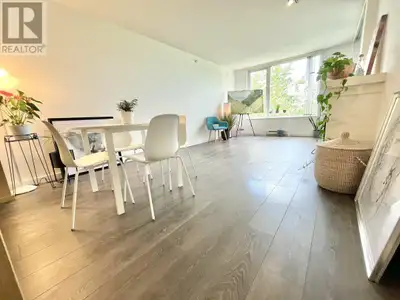 203 9868 CAMERON STREET Burnaby, British Columbia