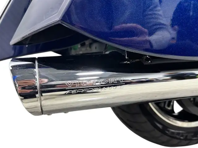 2011 Victory Motorcycles Cross Country **MATCHING TOUR PACK** ** in Sport Touring in Markham / York Region - Image 8