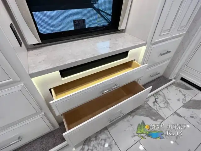 2024 Entegra Coach Anthem 44B 450 h.p. Diesel in RVs & Motorhomes in Moncton - Image 61