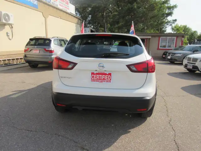 2018 Nissan Qashqai S575591353104486406