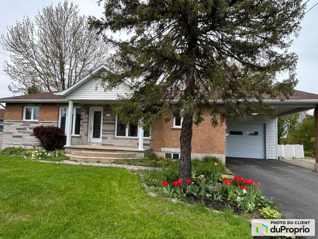 $499,000 - Bungalow in Drummondville (St-Charles-De-Drummond) — photo 2