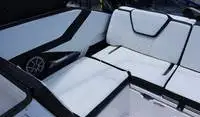 2025 Yamaha 252SE Mist Grey | Trailer included | Yamaha Cash reb in Powerboats & Motorboats in Kawartha Lakes - Image 5