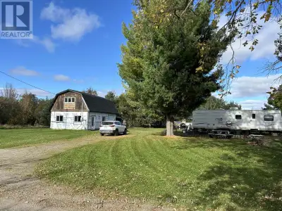 Located along the Veuve River with direct access to Lake Nipissing, this beautiful 2.2-acre property...