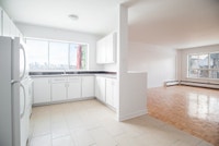 3.5 a St-Lambert Rénové, disponible Longueuil / South Shore Greater Montréal Preview