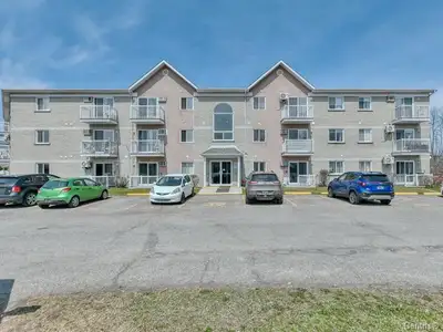 Condo à louer Ste Therese