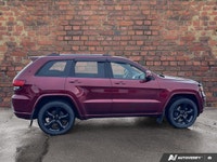 Come see this 2021 Jeep Grand Cherokee Altitude while we still have it in stock! *You Can't Beat the... (image 5)