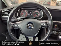 No accident Ontario vehicle with Lot of Options! Call (905) 791-3300 - Black Leather/ Leatherette in... (image 9)