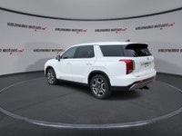 // ACCIDENT FREE!! // // SINGLE OWNER! // Meet the 2023 Hyundai Palisade Preferred 8-Passenger AWD,... (image 5)