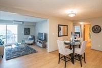 Broadstreet's Riverbend Terrace offers 2 bedroom pet friendly apartments conveniently located just o... (image 4)