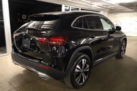 This Mercedes-Benz GLA 250 has a powerful Intercooled Turbo Gas/Electric I-4 2.0 L/121 engine poweri... (image 6)