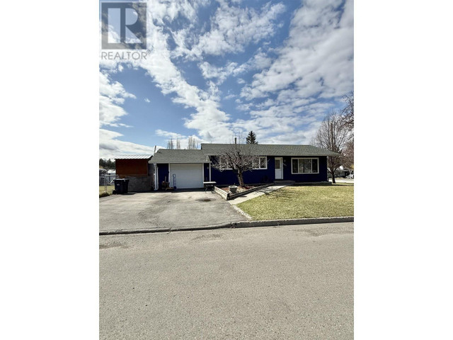 901 OGDEN STREET Williams Lake, British Columbia in Houses for Sale in Williams Lake