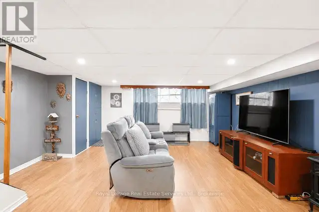 334 TRAGINA AVENUE N Hamilton (Homeside), Ontario in Houses for Sale in Oakville / Halton Region - Image 33