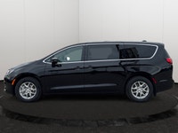 This 2026 CHRYSLER VOYAGER LX has the following options Caprice Leatherette Bucket Seats, Remote Sta... (image 1)
